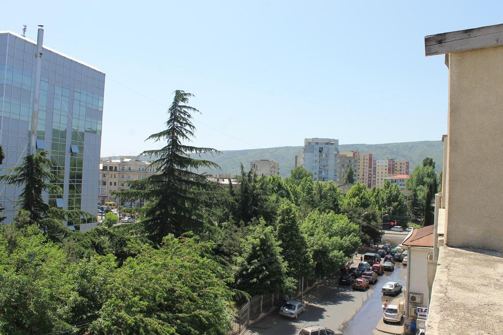 Hotel Sali Tbilisi Exterior photo